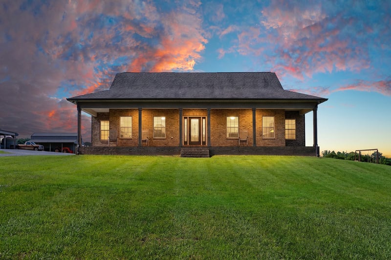 5812 Campbell Rd, Cross Plains, TN 37049