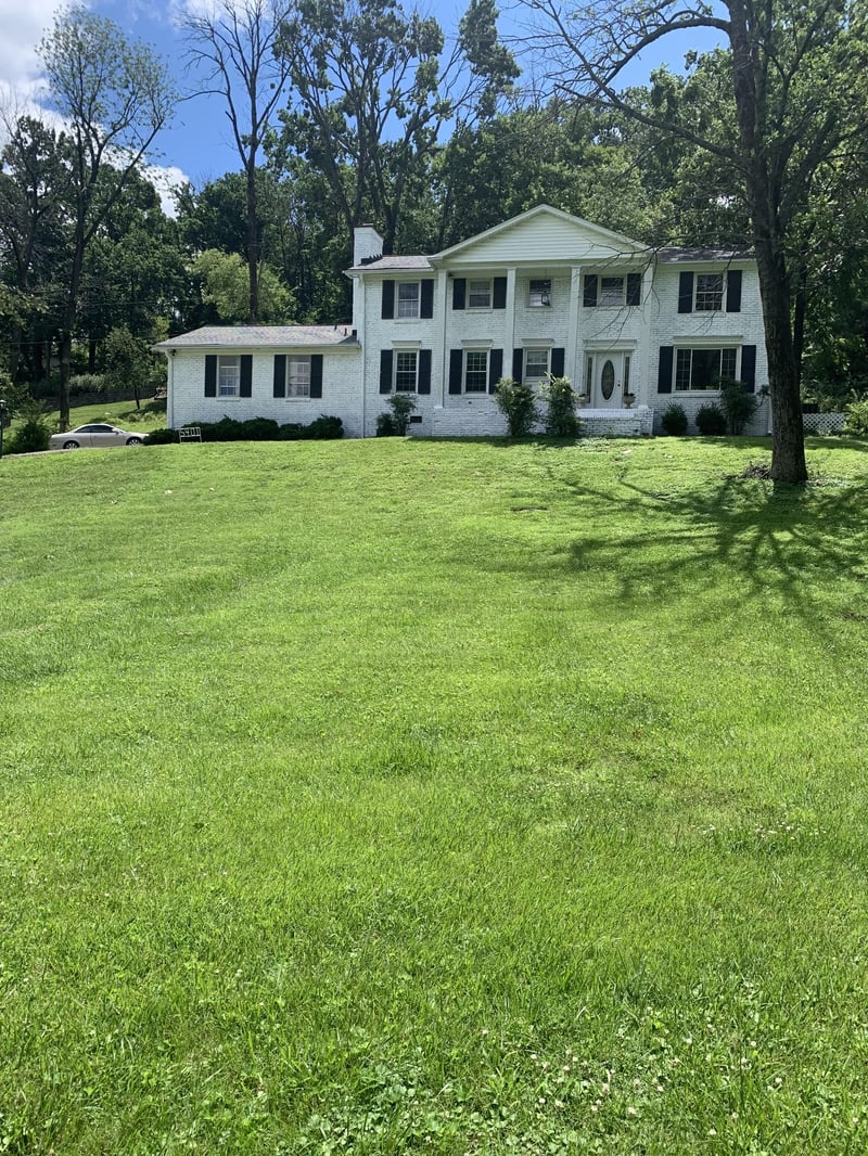 5401 Forest Acres Dr, Nashville, TN 37220