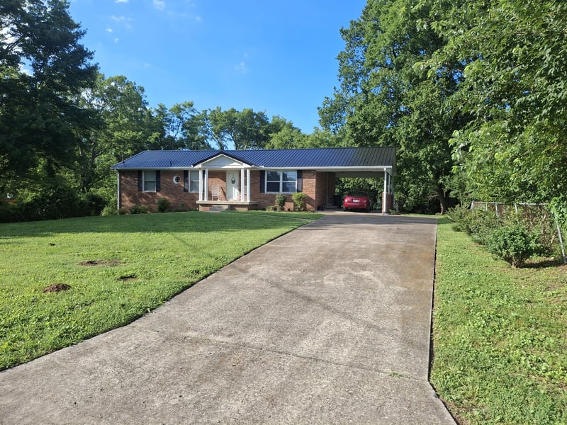 329 Pitts Ave, Old Hickory, TN 37138