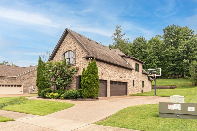 147 Fountain Brooke Dr, Hendersonville, TN 37075