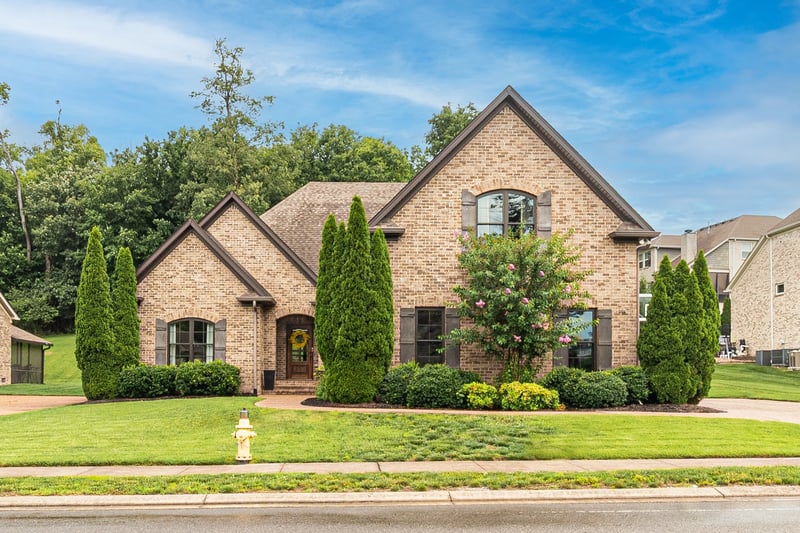 147 Fountain Brooke Dr, Hendersonville, TN 37075