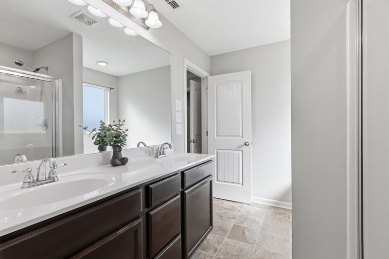 132 Dueler Dr, Hermitage, TN 37076
