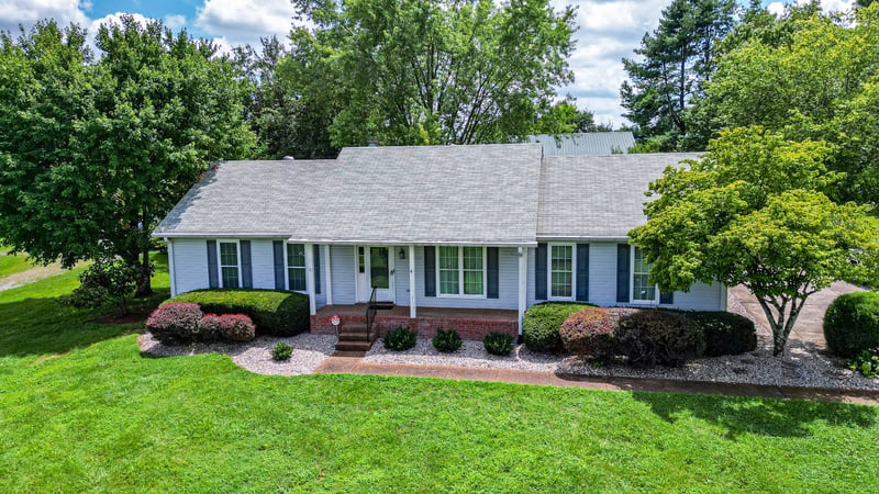 147 Flynn Rd, Gallatin, TN 37066
