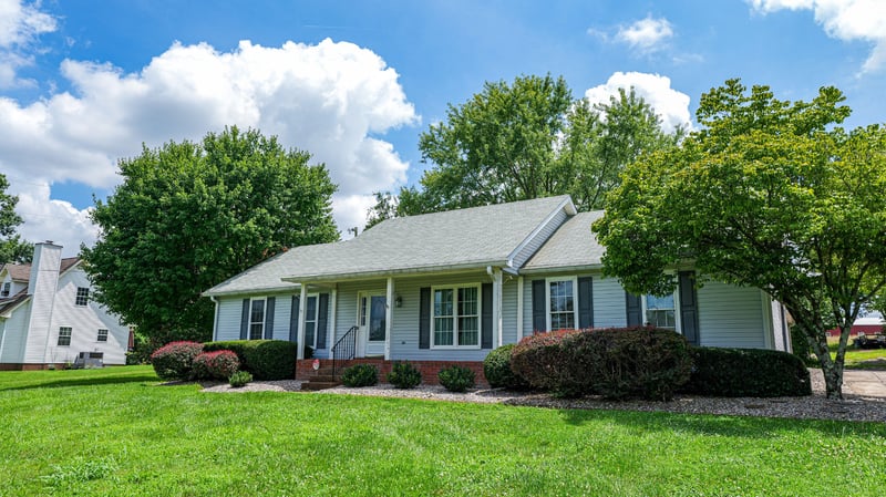 147 Flynn Rd, Gallatin, TN 37066