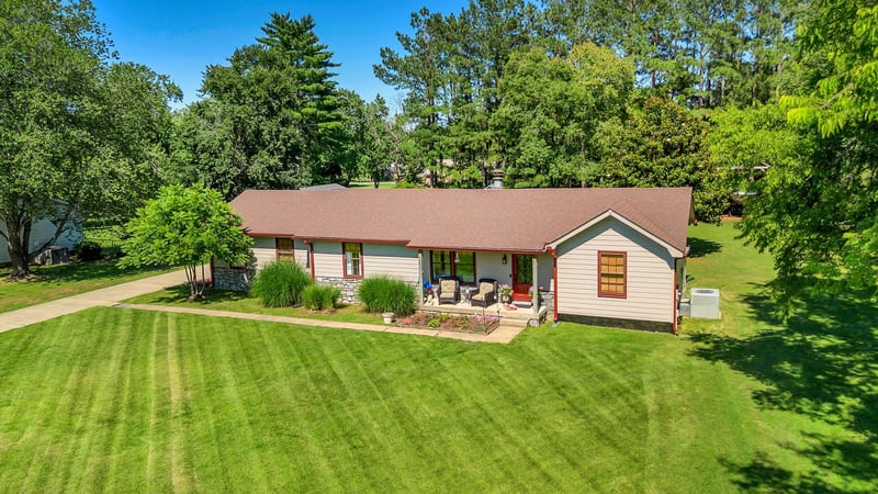 325 Dawn Dr, Gallatin, TN 37066