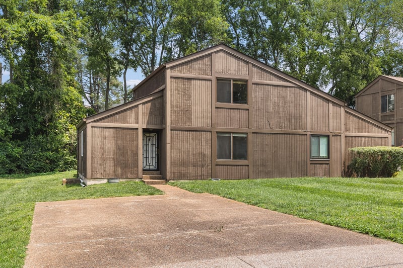 522 Doral Country Dr, Nashville, TN 37221