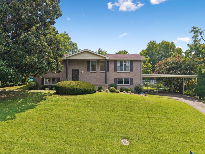 605 Frankfort Dr, Hermitage, TN 37076