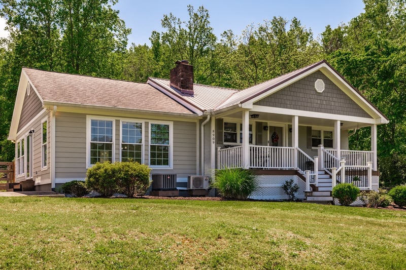 8909 Highway 100 , Nashville, TN 37221