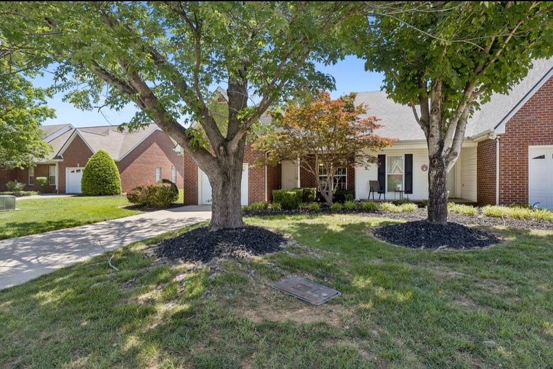 405 Ravencliff Ct, Smyrna, TN 37167