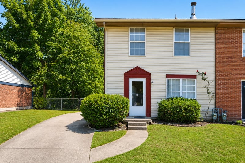 821 Netherlands Dr, Hermitage, TN 37076