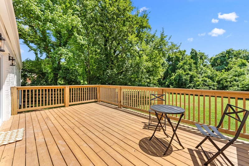 714 Greymont Dr, Nashville, TN 37217