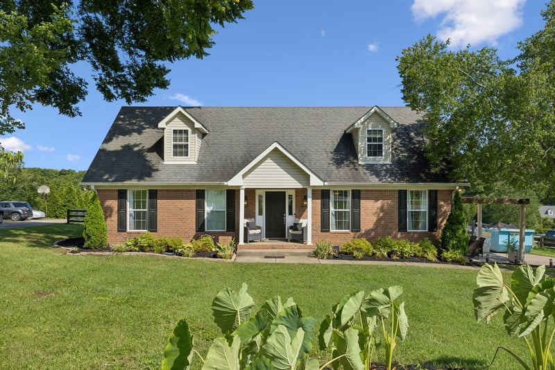 1010 Jensen Ln, Hendersonville, TN 37075