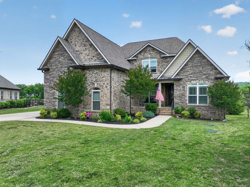 1530 Marathon Dr, Murfreesboro, TN 37129