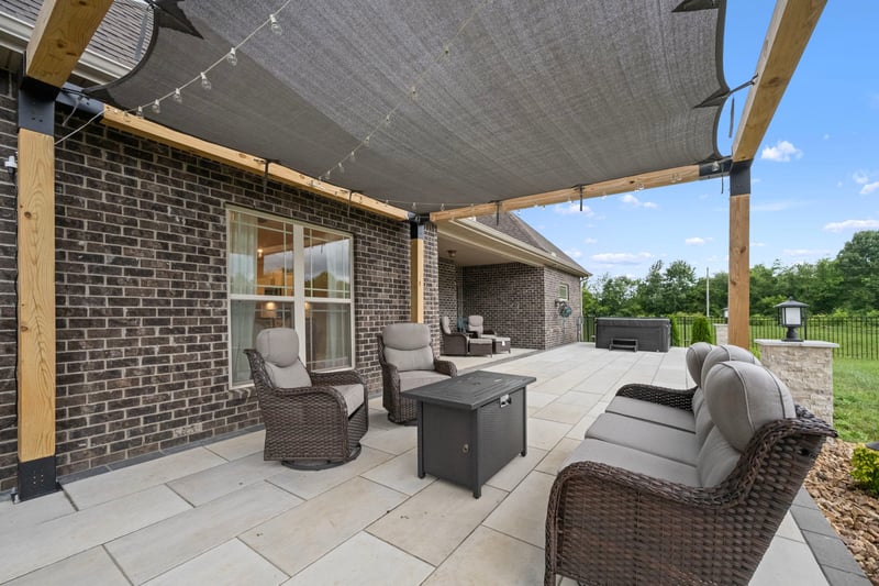 810 Walnut Grove Rd, Christiana, TN 37037