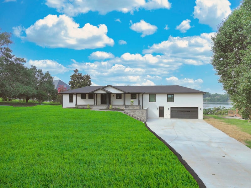 132 Circle Dr, Hendersonville, TN 37075