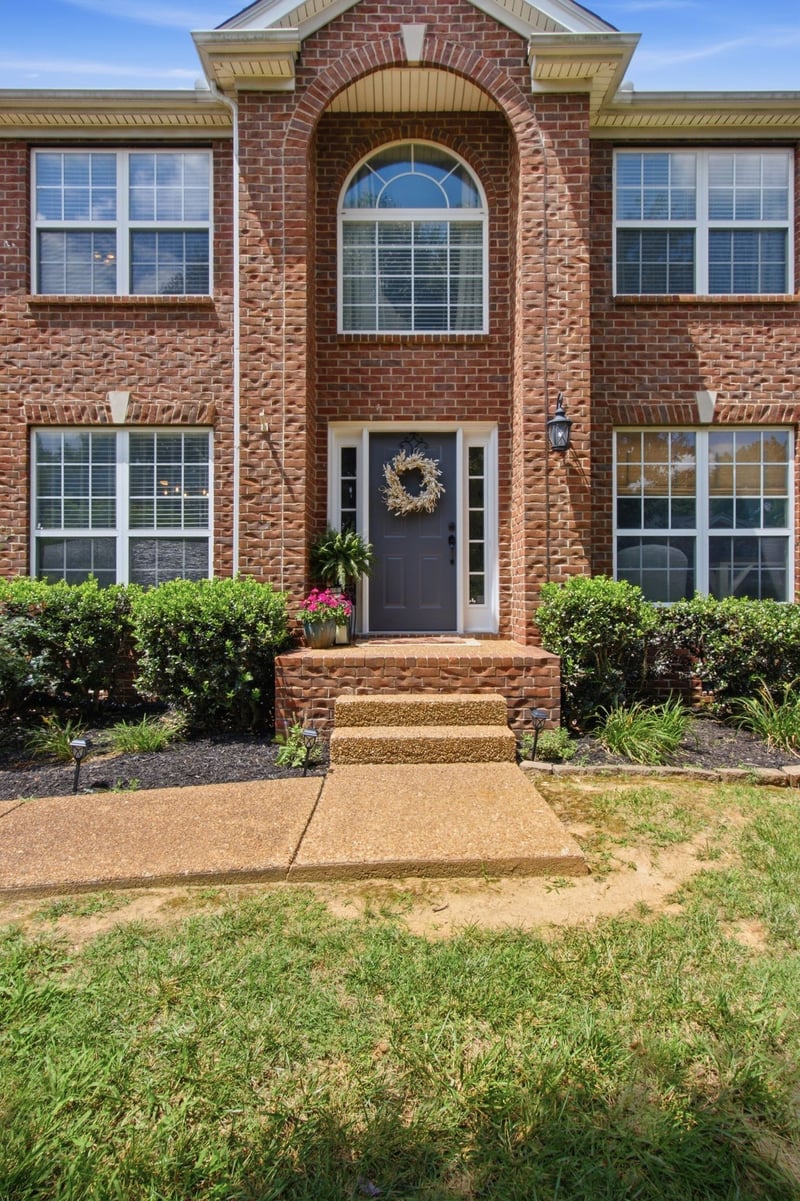 2923 Burtonwood Dr, Spring Hill, TN 37174