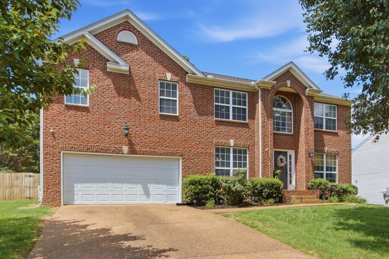 2923 Burtonwood Dr, Spring Hill, TN 37174