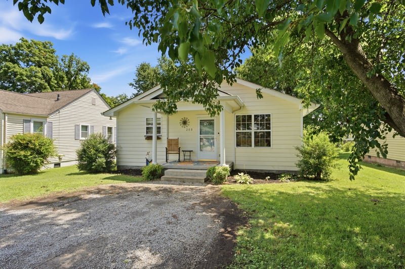 208 East Ave, Goodlettsville, TN 37072
