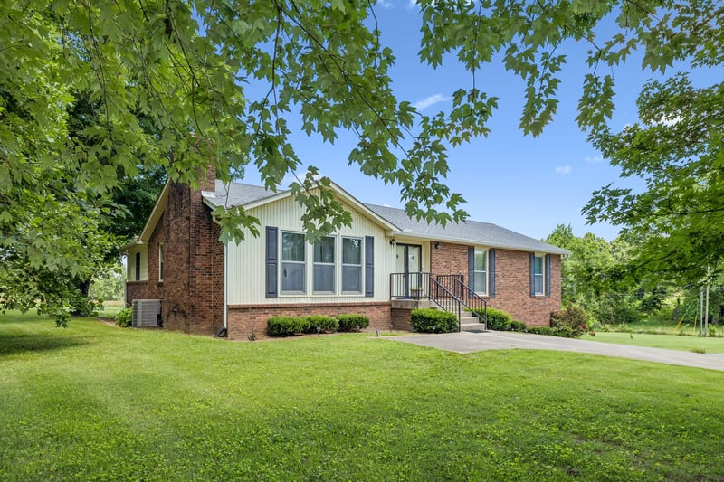 2272 Osburn Rd, Arrington, TN 37014