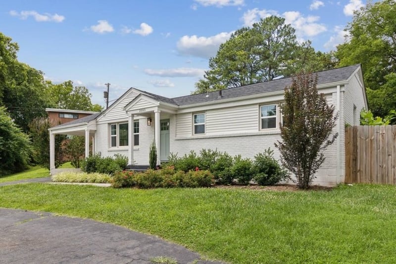 2503 Merry Oaks Dr, Nashville, TN 37214