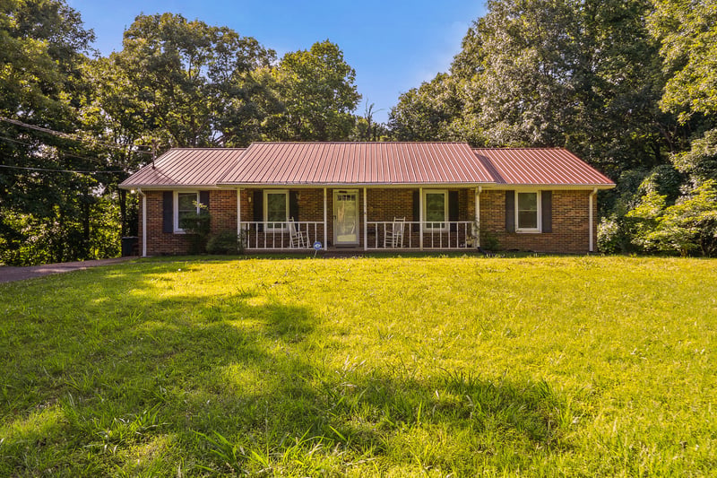 211 Rouse Rd, Dickson, TN 37055