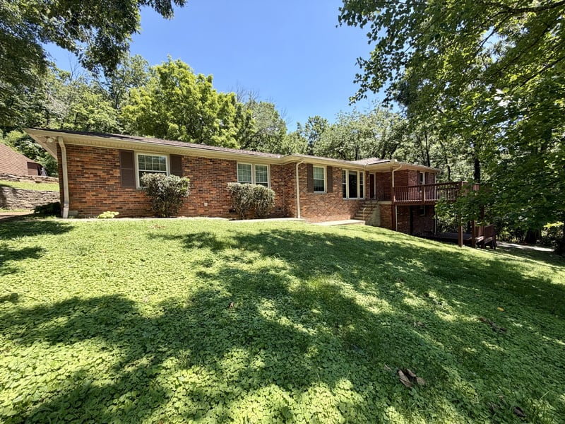 600 Vanoke Dr, Madison, TN 37115