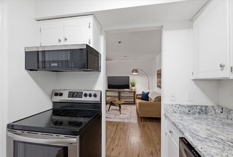 1808 State St #311, Nashville, TN 37203