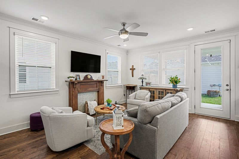 217 Southmen Ln, Spring Hill, TN 37174