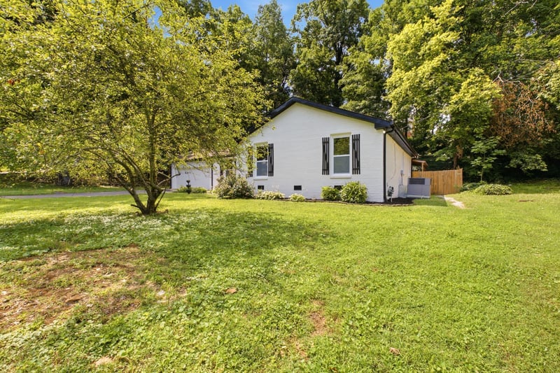 6045 Port Anadarko Trl, Hermitage, TN 37076