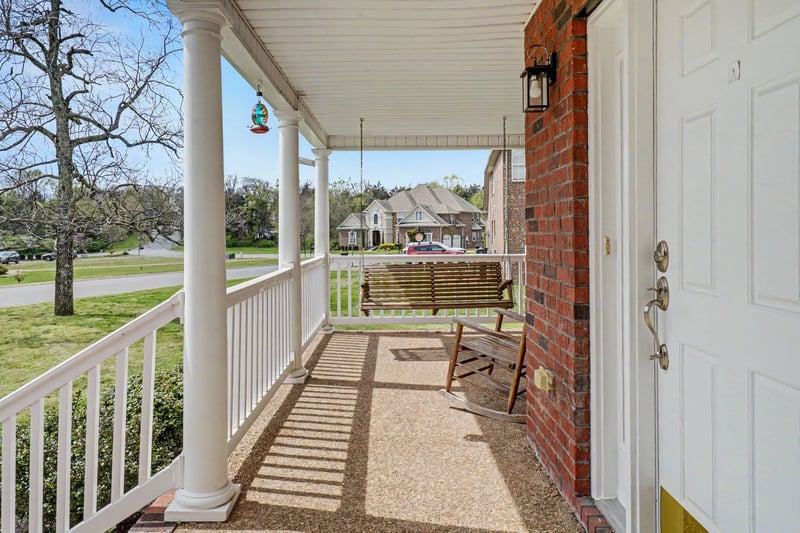 107 Seven Springs Dr, Mount Juliet, TN 37122