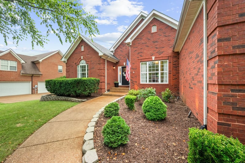 1173 Mccoury Ln, Spring Hill, TN 37174