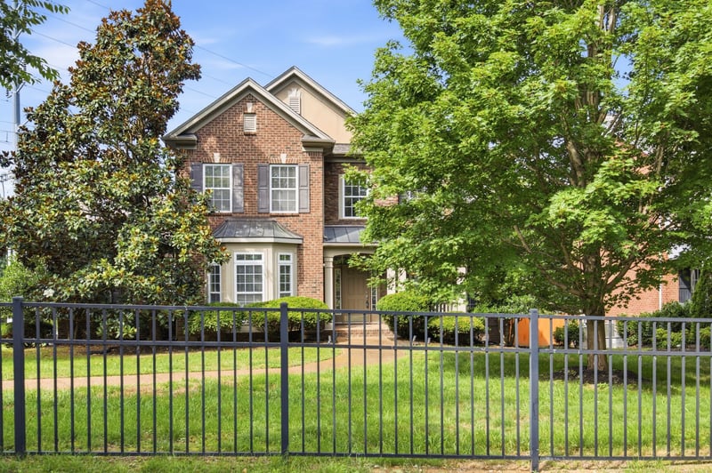 3041 Oxford Glen Dr, Franklin, TN 37067