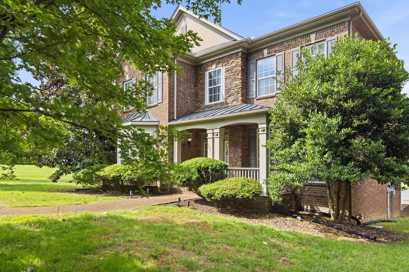 3041 Oxford Glen Dr, Franklin, TN 37067