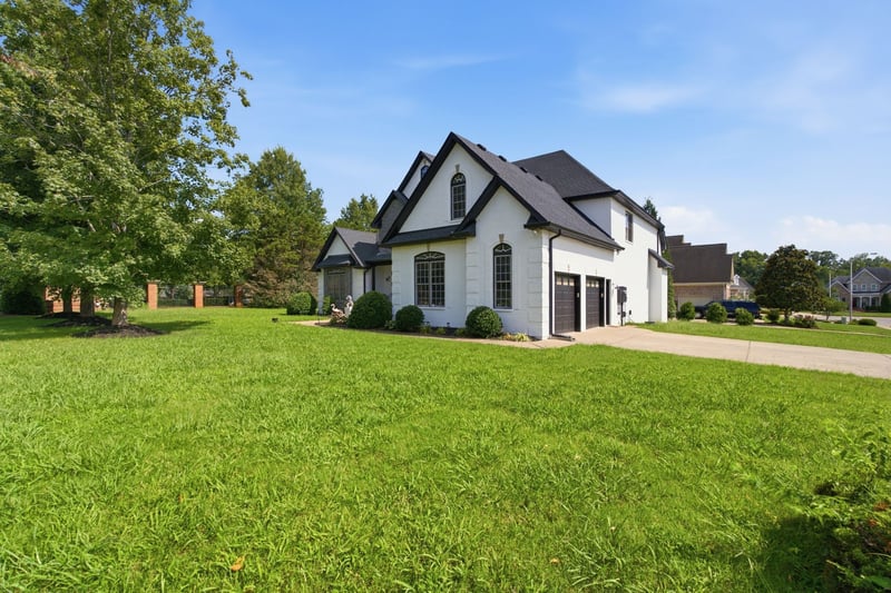 2205 Oakleigh Dr, Murfreesboro, TN 37129