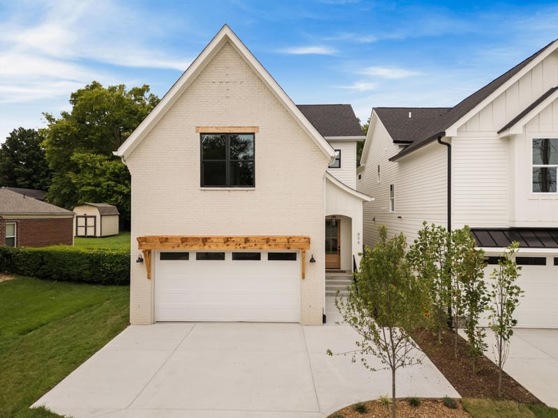 806 Newhall Dr, Nashville, TN 37206