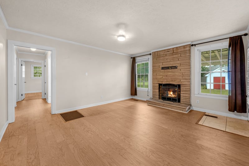 813 W Spring St, Lebanon, TN 37087
