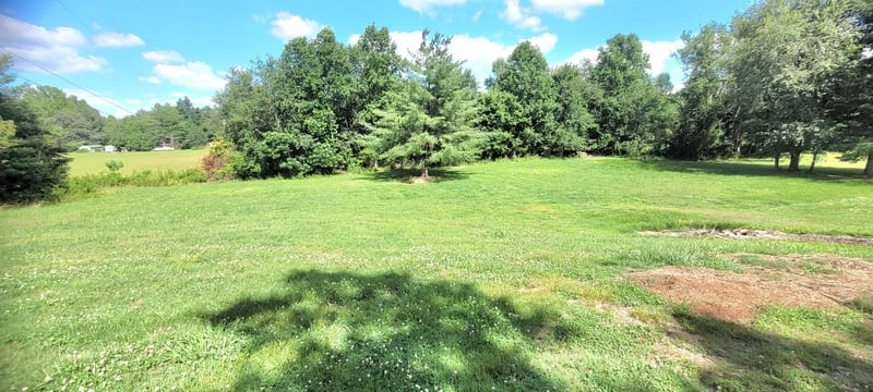 5255 N Mount Pleasant Rd, Greenbrier, TN 37073