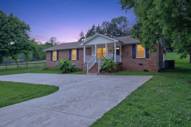 4218 Long Hollow Pike, Goodlettsville, TN 37072