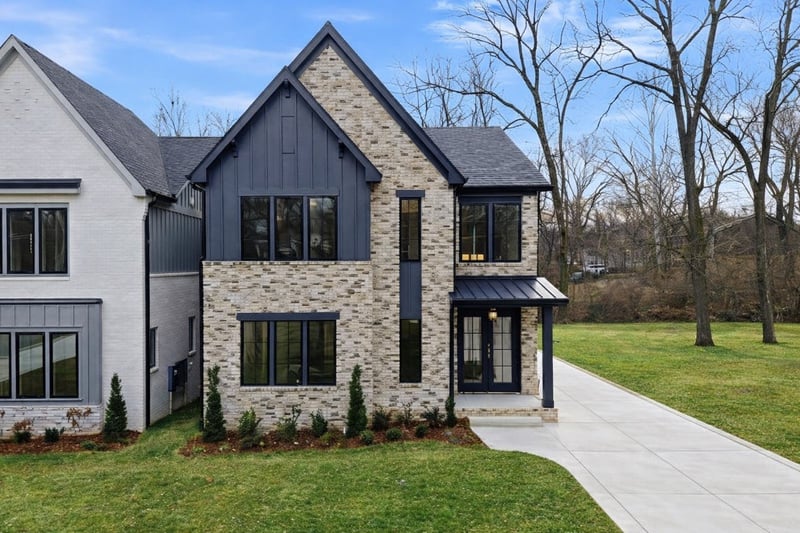 1525 Graybar Ln, Nashville, TN 37215