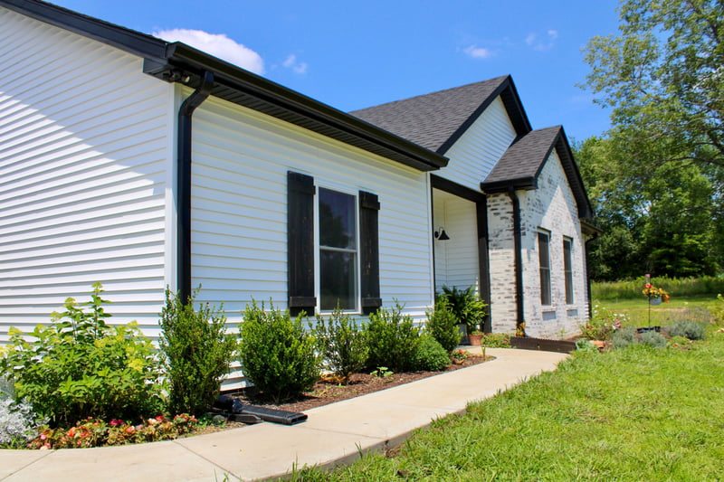 2012 Linda Ln, Cumberland Furnace, TN 37051