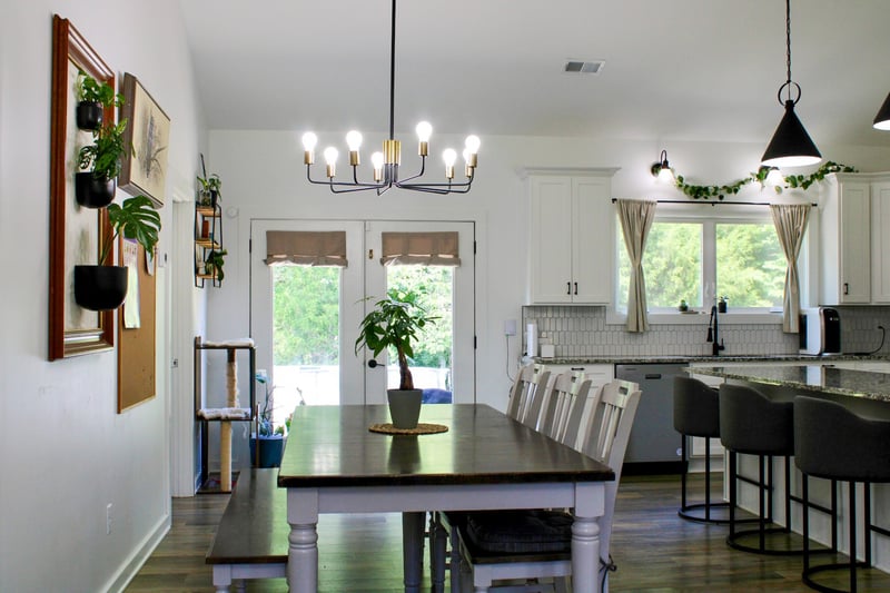 2012 Linda Ln, Cumberland Furnace, TN 37051