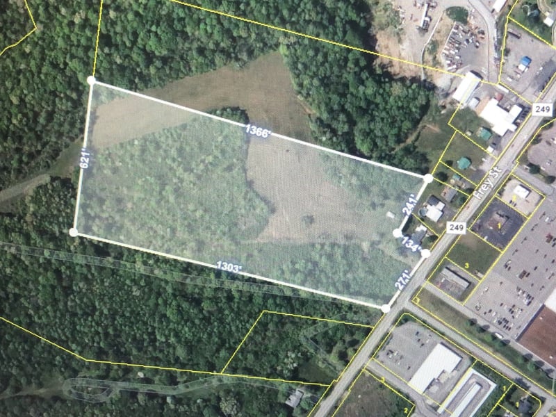 Frey St, Ashland City, TN 37015