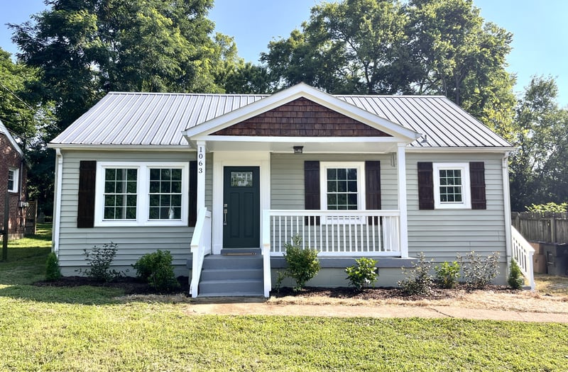 1063 Horseshoe Dr, Nashville, TN 37216