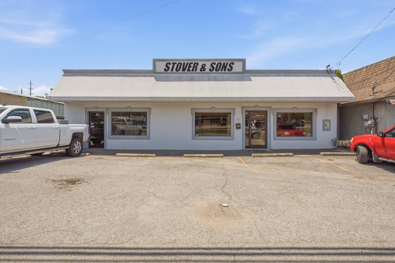 330 E Old Hickory Blvd, Madison, TN 37115