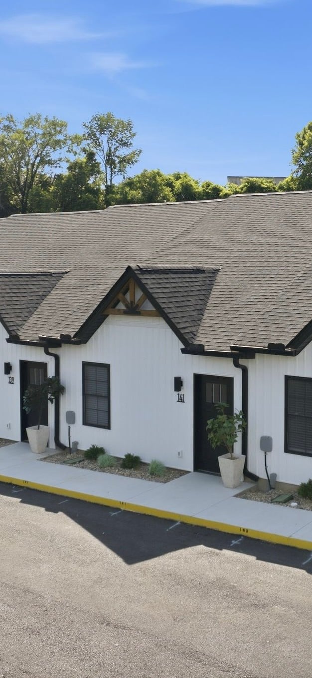 141 Deer Valley Drive E #141, Gordonsville, TN 38563