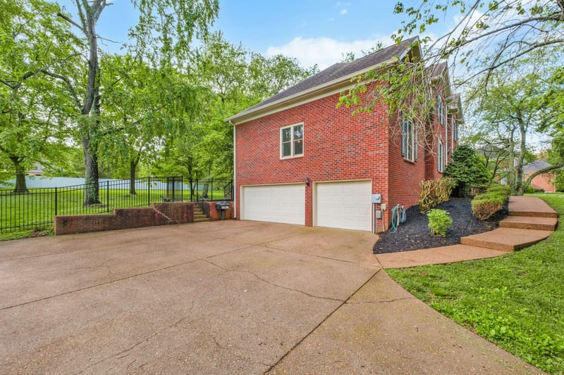 1510 Knox Valley Dr, Brentwood, TN 37027