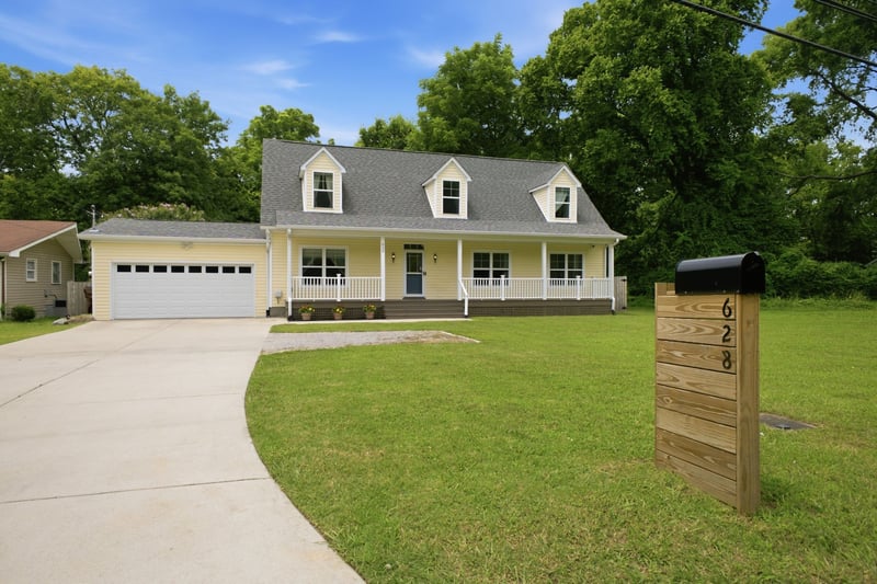 628 Tulip Grove Rd, Hermitage, TN 37076