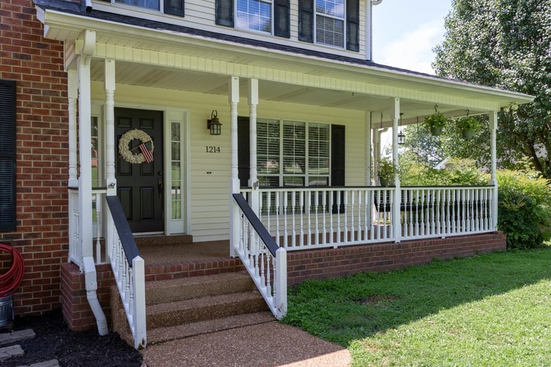 1214 Hollis Ter, Cottontown, TN 37048