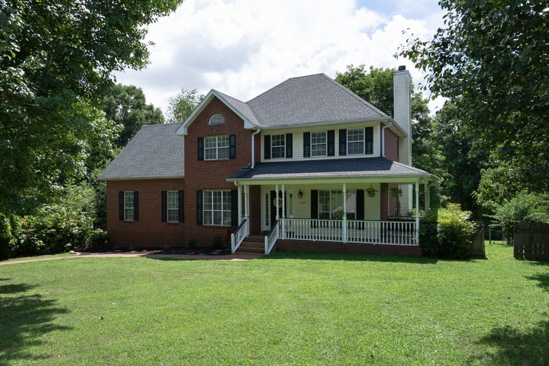 1214 Hollis Ter, Cottontown, TN 37048