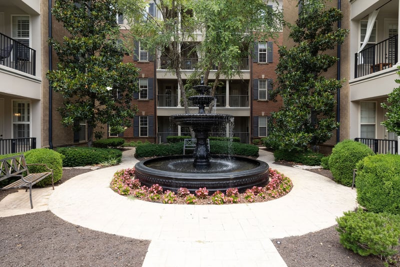 311 Seven Springs Way #103, Brentwood, TN 37027